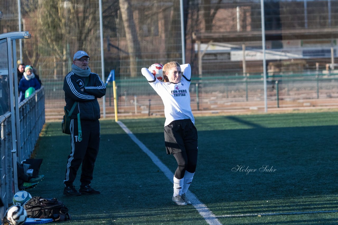 Bild 121 - Frauen SG Holstein Sued - SV Gruenweiss-Siebenbaeumen : Ergebnis: 0:2